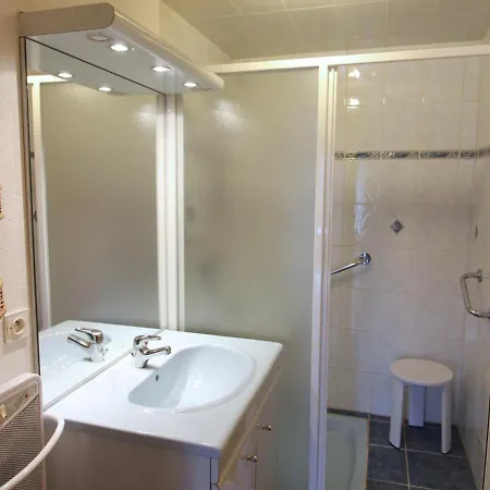 度假居 Gite A Avec Terrasse Et Vue Montagne - Fr-1-589-62